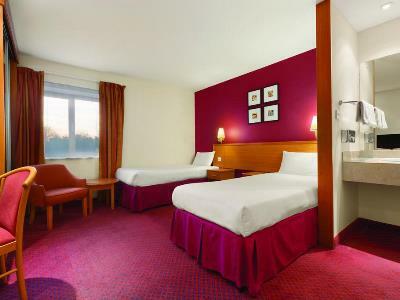 Days Inn Stevenage North Baldock Esterno foto